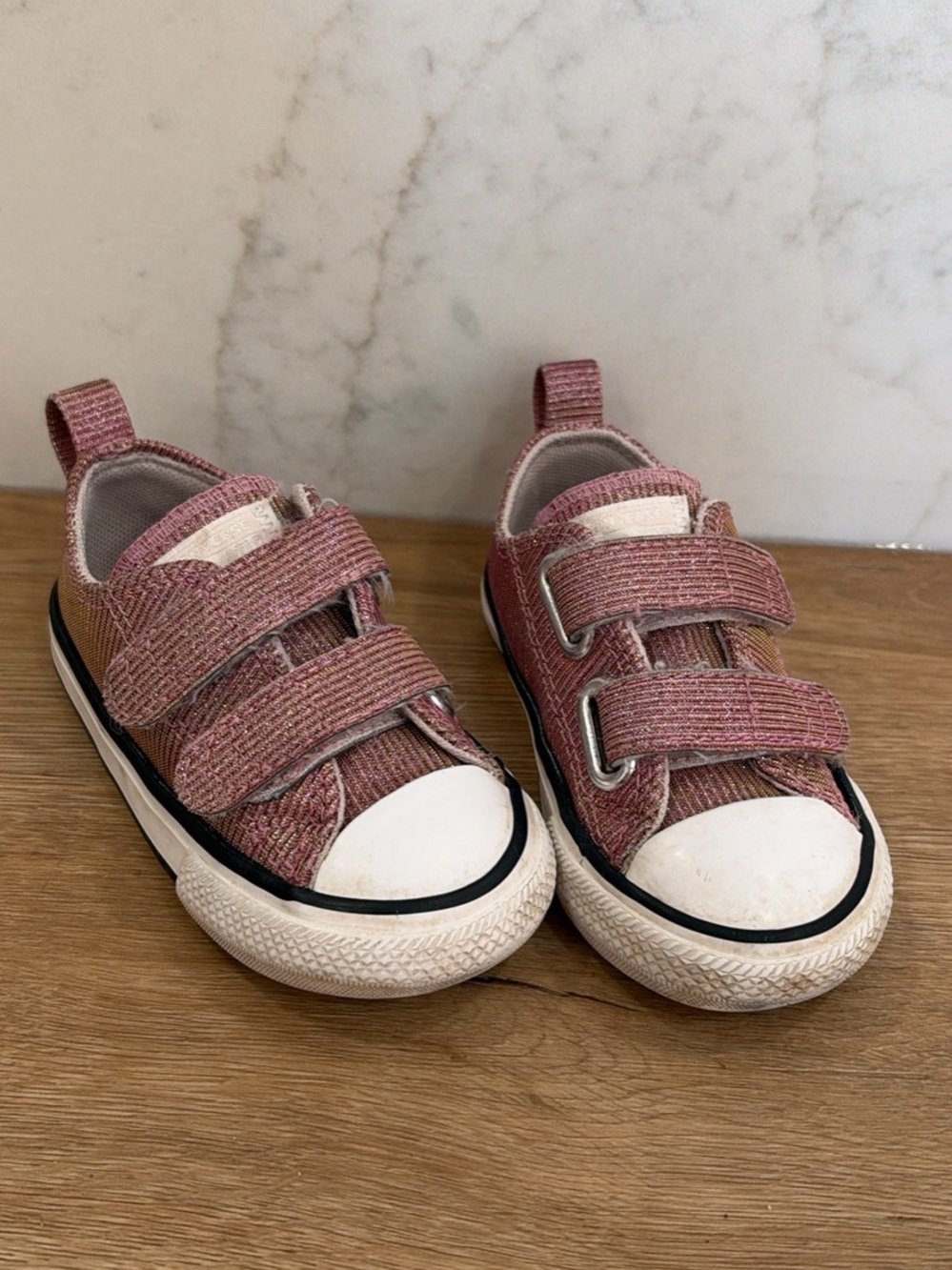Converse girls Pink Velcro Sneakers size 5